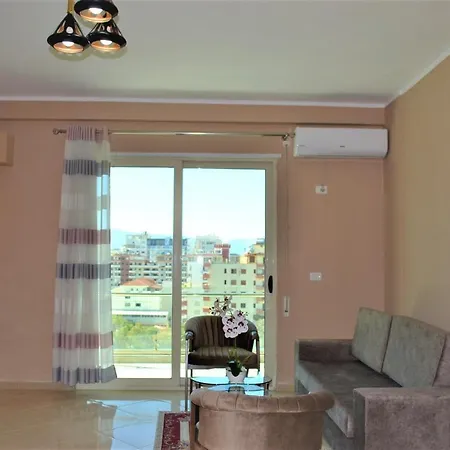 Brand24 * Vlorë